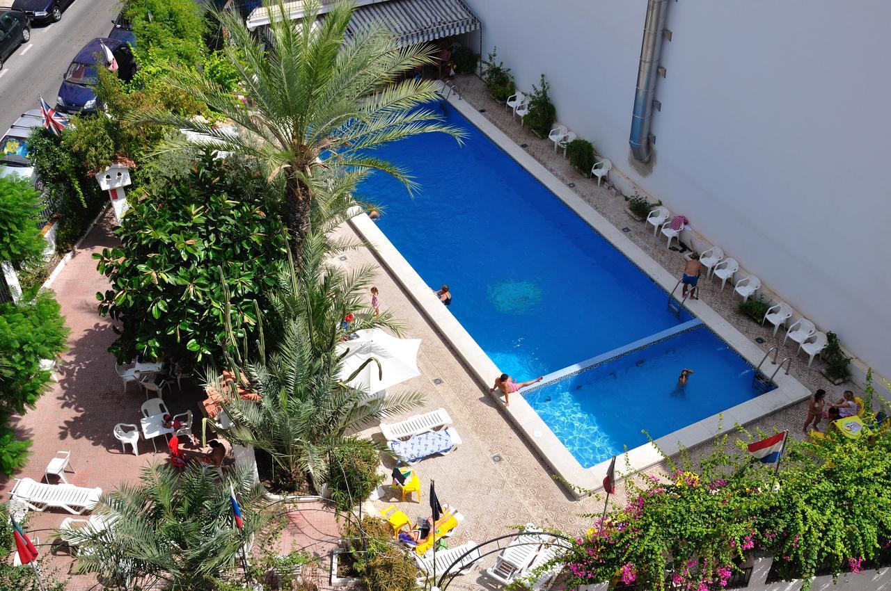 Hotel Cuco Benidorm Exteriör bild