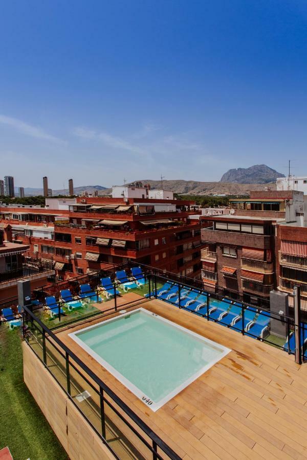 Hotel Cuco Benidorm Exteriör bild